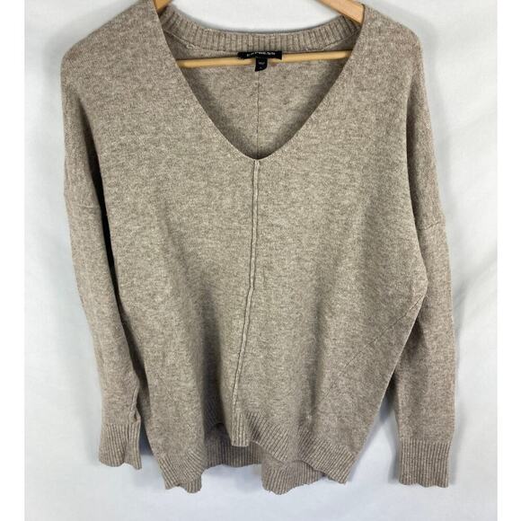 Express Front Seam Hi Lo Oatmeal Sweater Size Medium - Picture 1 of 6